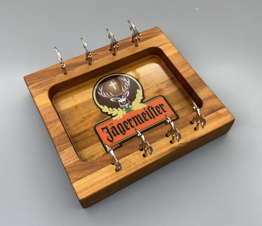 Petisqueira marchetada Jagermeister